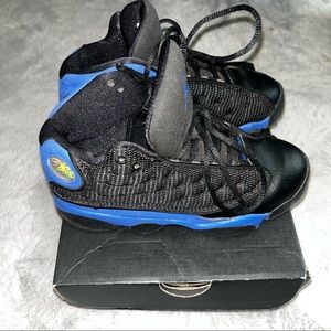 Boys Air Jordan’s 1Y